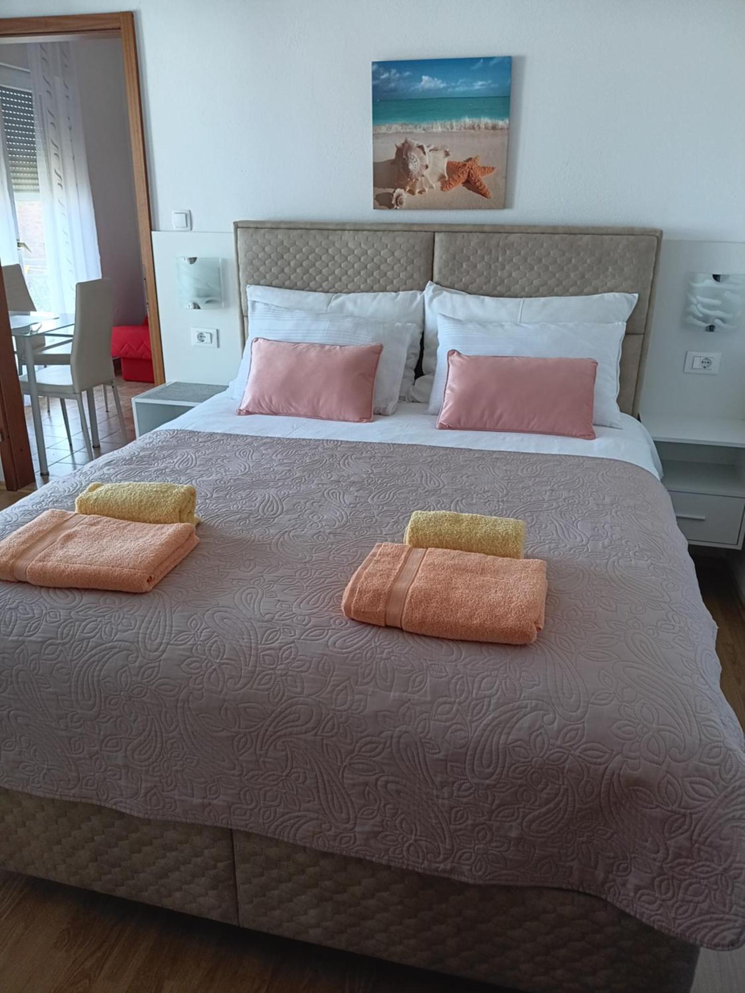 Apartmani Braut Kornic Ngoại thất bức ảnh